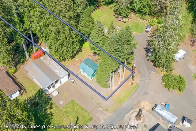 Property lines are approximate. Dead end road
