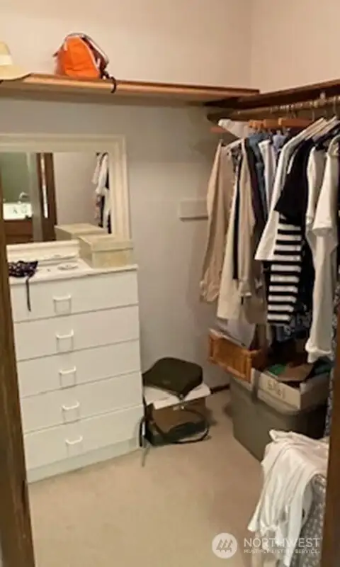Closet envy- You won't want to share!