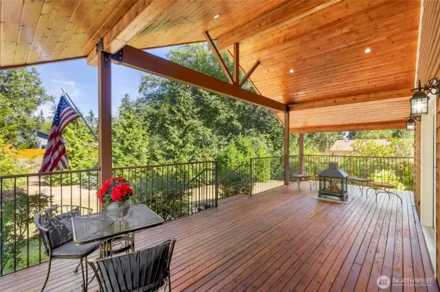 So much entertainment space, even in the colder months!