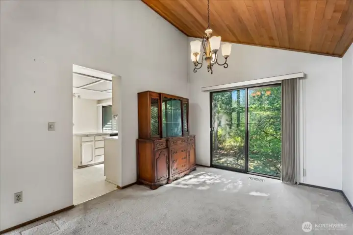 SOUTHERN WALL OF  LIVINGROOM