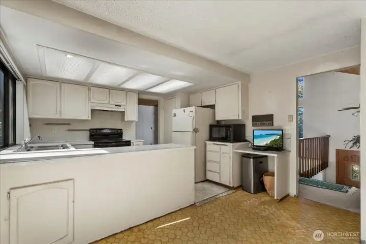 KITCHEN 1st PHOTO