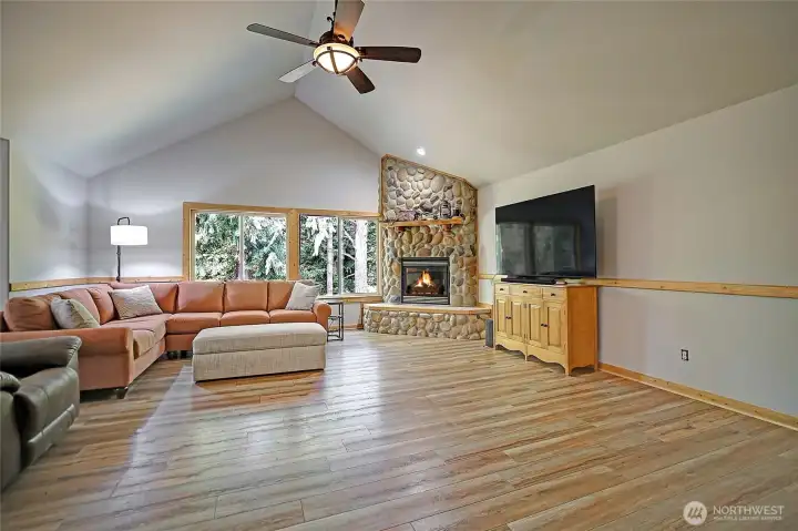 Immediately greeted by Soaring Ceilings & big windows...