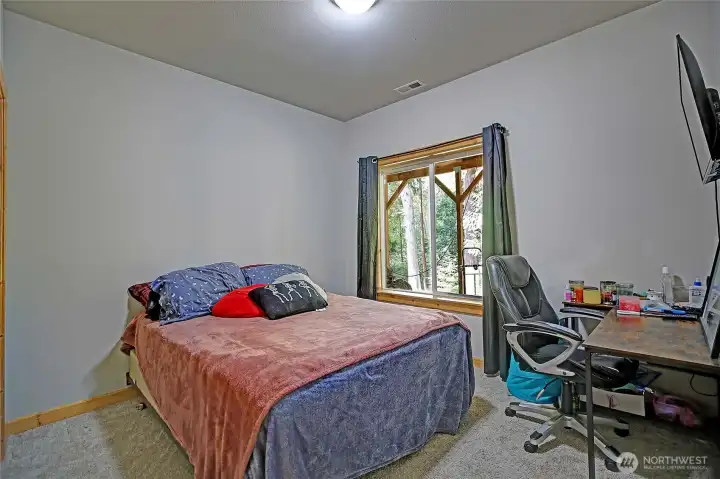 Downstairs room #4~