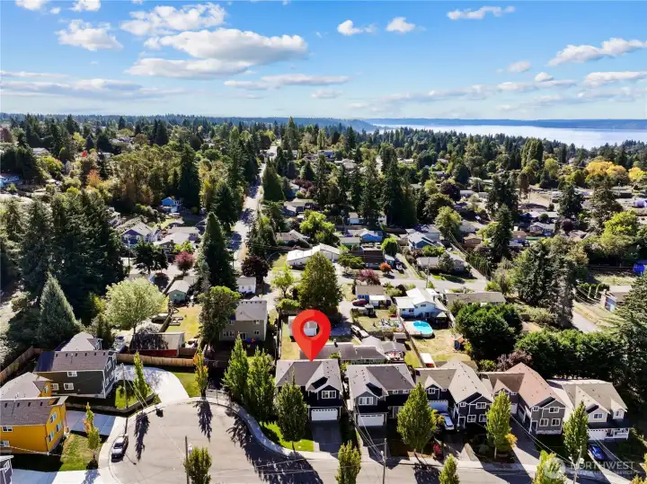 Convenient North Shorewood neighborhood.