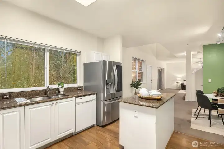 Gorgeous kitchen with granite counters and all new appliances