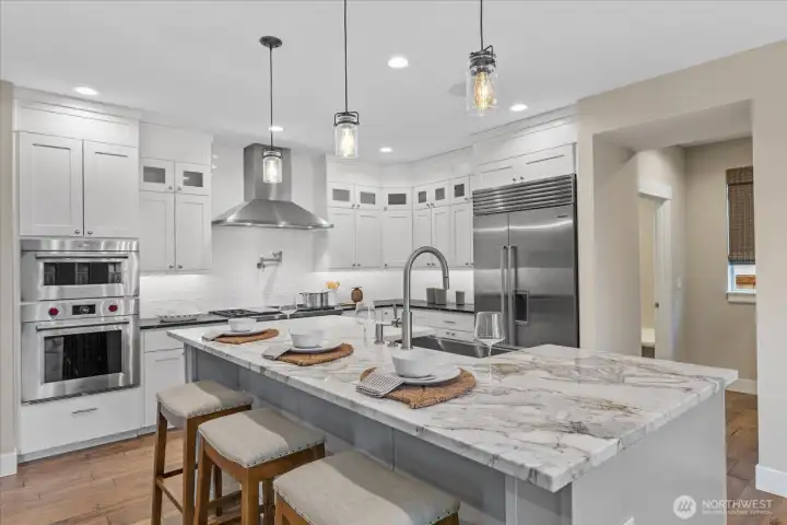 PERFECT FOR BUSY SCHEDULES & CASUAL FARE DINING!