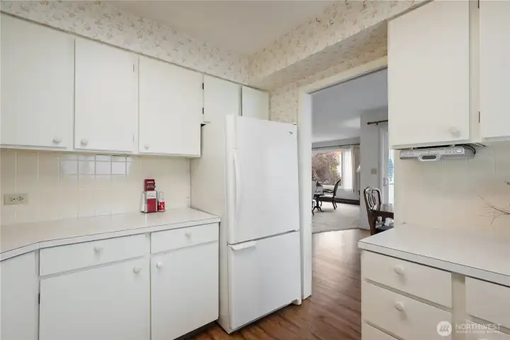 Loads of cabinet space