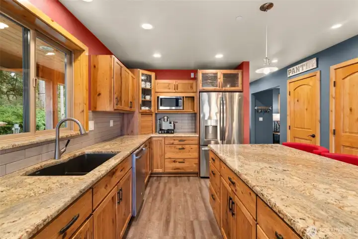 Hickory Cabinets throughout the Kitchen.