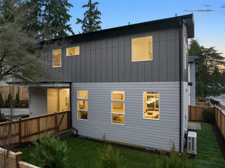 A 3-home new construction community in Kirkland