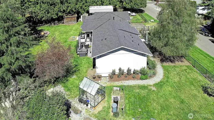 Spacious & gated w/mature landscaping