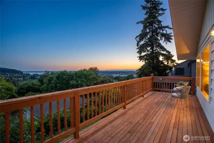 Bellingham Bay and Rocky Mountains views