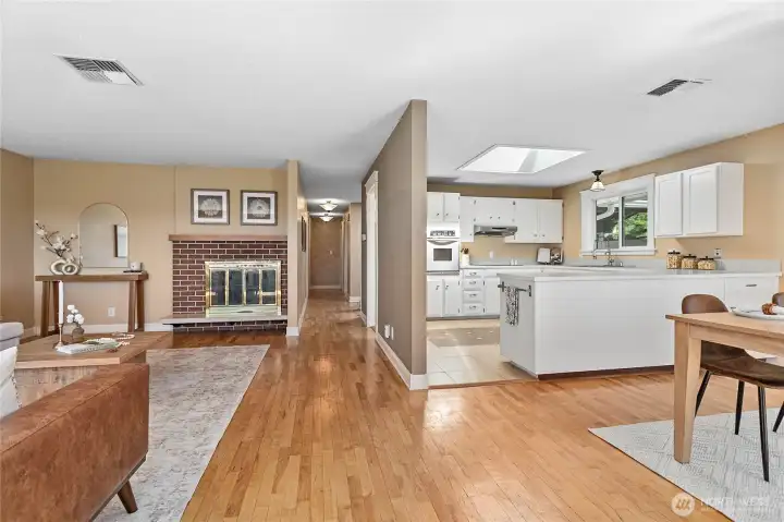 Well maintained and ready to move in