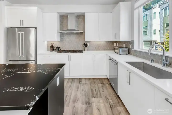 Plenty of kitchen storage