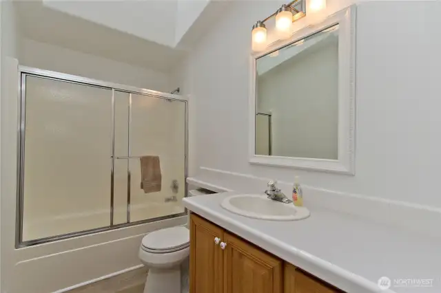 Main bathroom