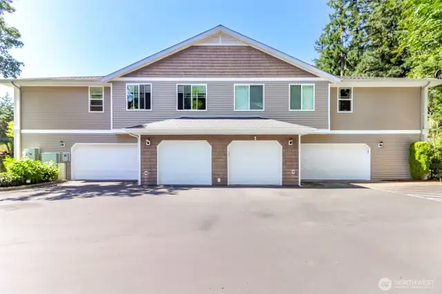Overzied Garage
