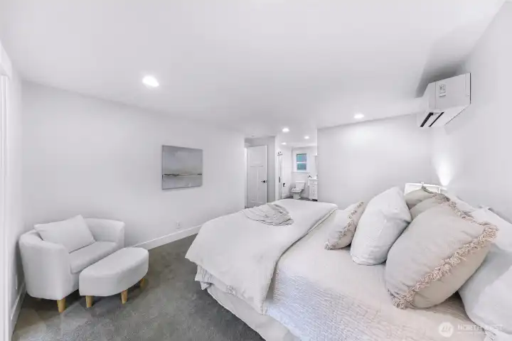 Primary has own mini split for added comfort