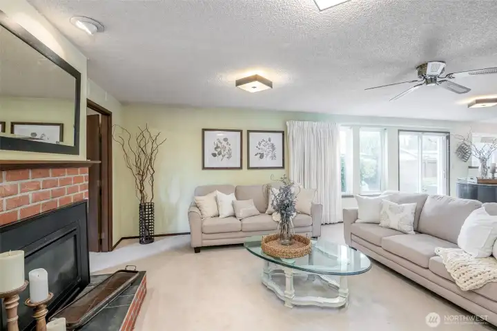 Large family room adjacent to the 4th bedroom/home office