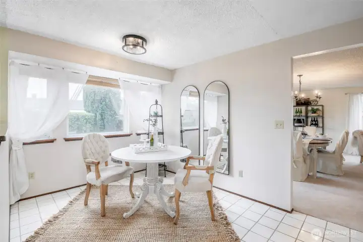 Generous size eating nook off of the kitchen.