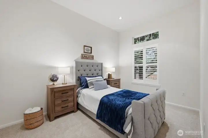 2nd bedroom on upper level