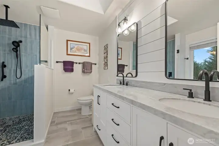 Remodeled Primary Bath with heated floors!