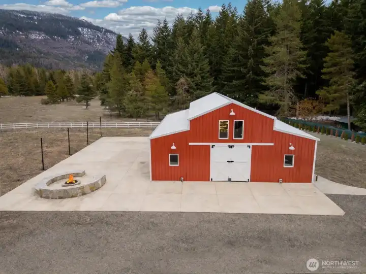3,500 SF Barn