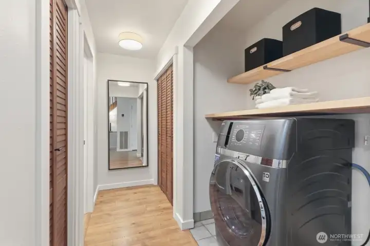 Convenient and efficient dual washer and dryer!