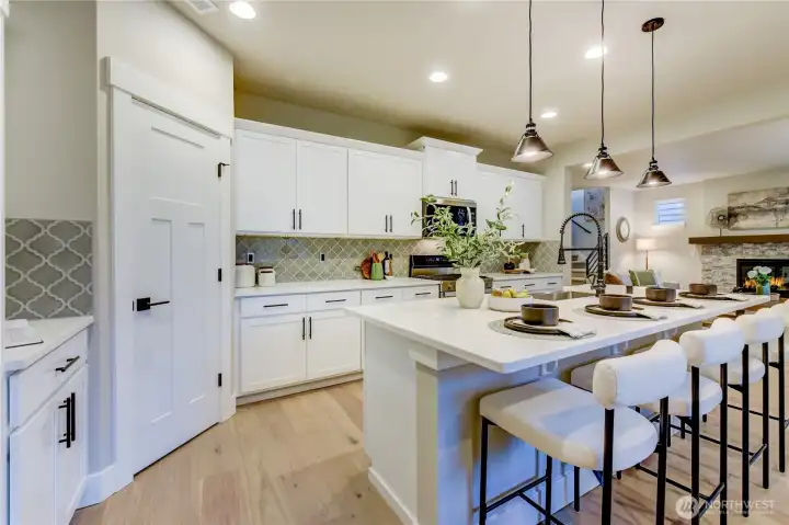 photos of completed 2368 on Lot 8