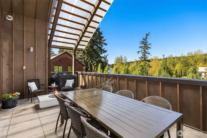 Even room for a large grill and plenty of plants