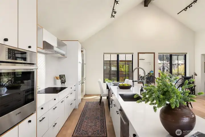 Plenty of room so you never feel there are too many cooks in this kitchen!