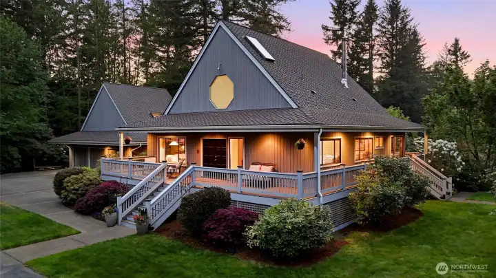 Provan Woods... a sweet community of homes on acreage, down a private lane in the coveted Lake Washington School District.