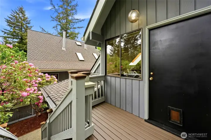 The entrance to Studio apartment / DADU above the garage. The 520 square feet are NOT included in the total home square footage.