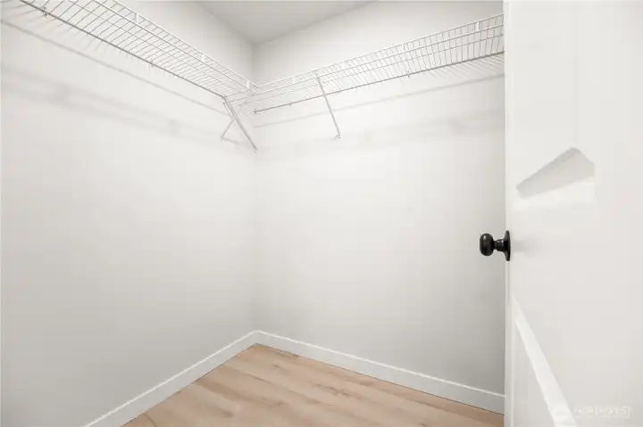 walk-in closet