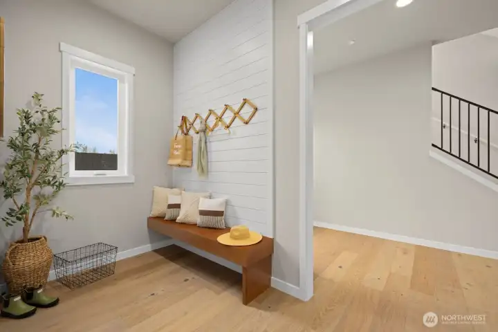 Photographs are for illustrative purposes only. Features, finishes, interior/exterior colors, landscaping and floorplan shown may vary from actual homes built