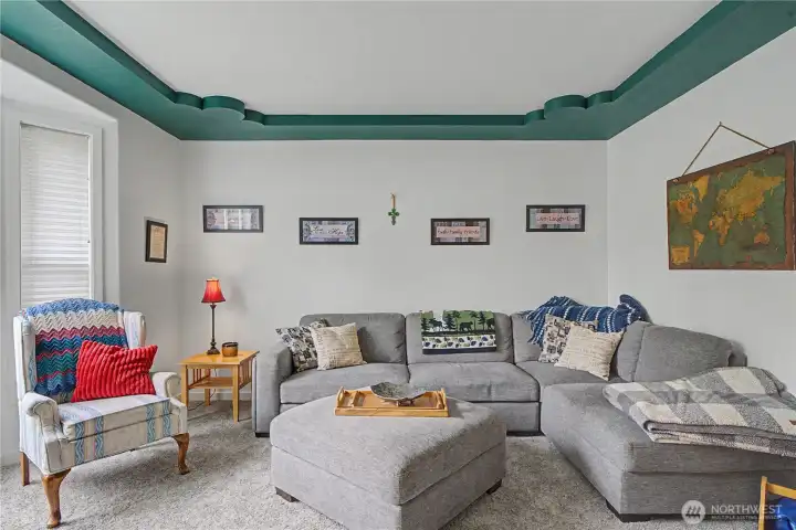 Front Sitting room