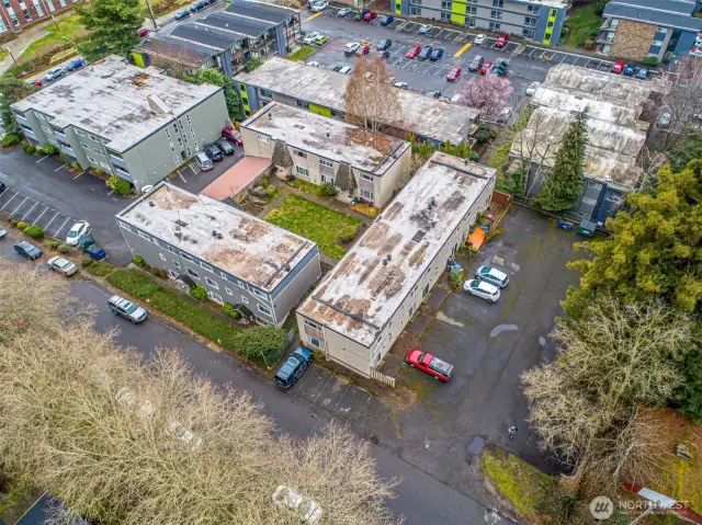 Aerial view of the townhomes - plentiful parking! Never full!