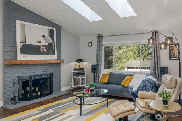 Fireplace w/painted brick hearth