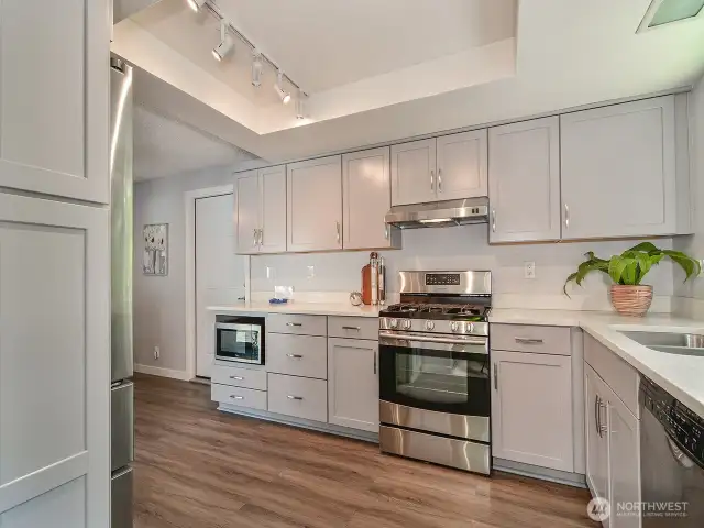 Totally renovated and gorgeous kitchen.