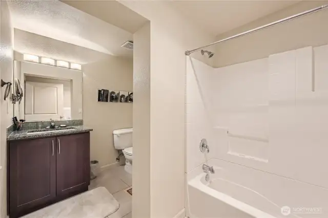 Full bathroom for primary bedroom