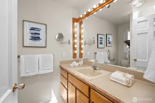 Primary bath
