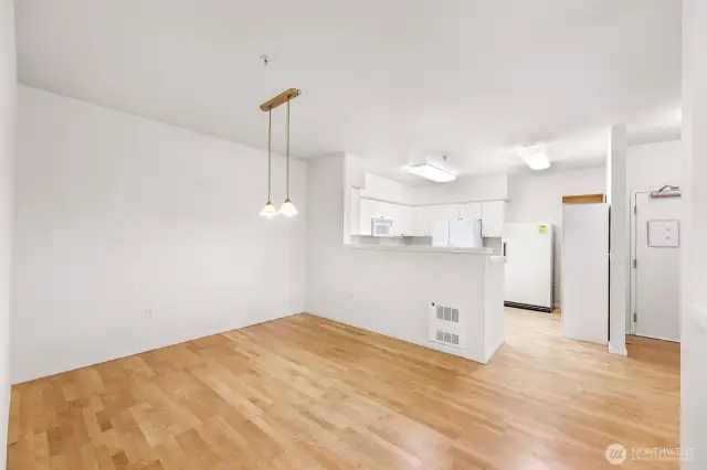 Plenty of space for dining table