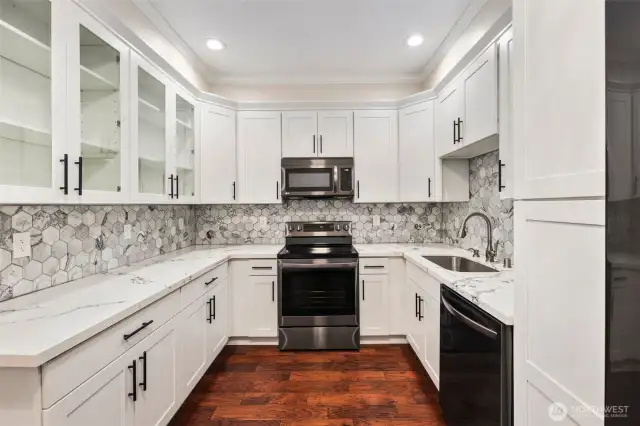 Second full kitchen on lower level