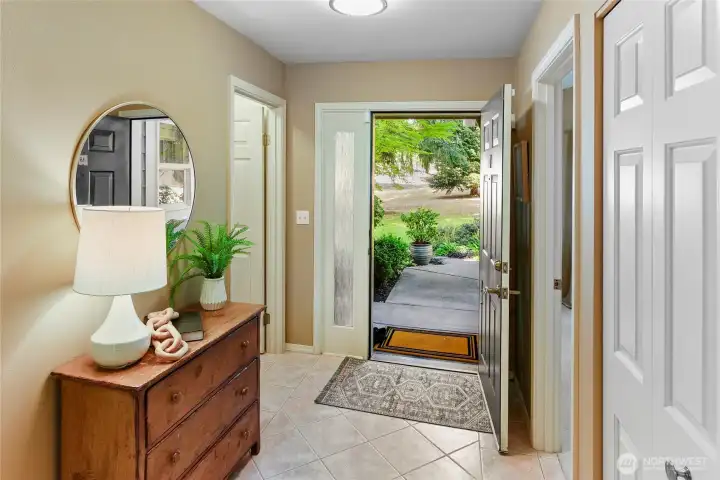 Ceramic floor in entry is heated