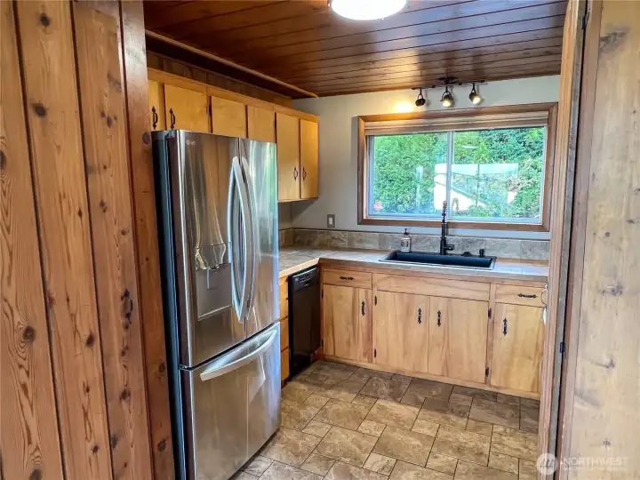 Nice cozy kitchen!