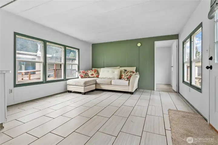 Spacious living room.