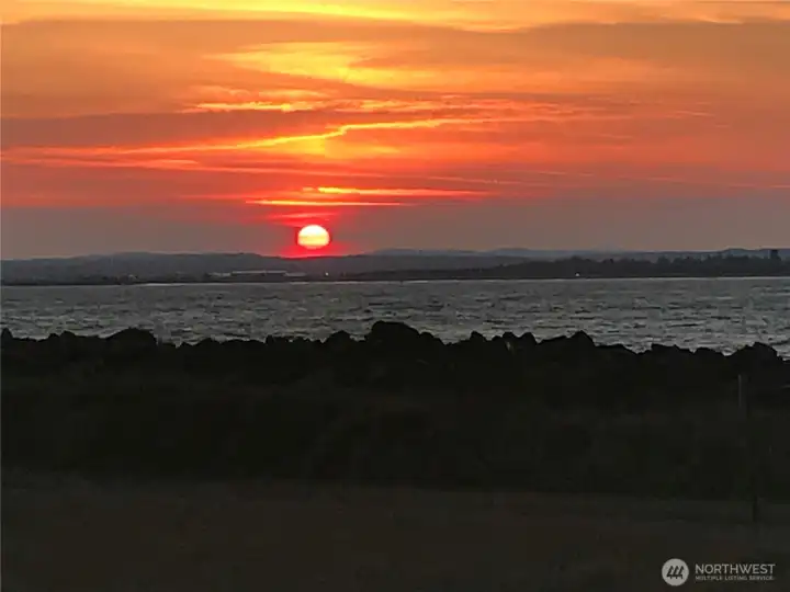 At the Jetty there are beautiful sunrises!