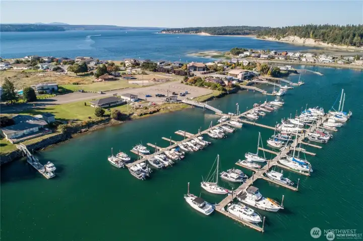 Private Driftwood Keys marina