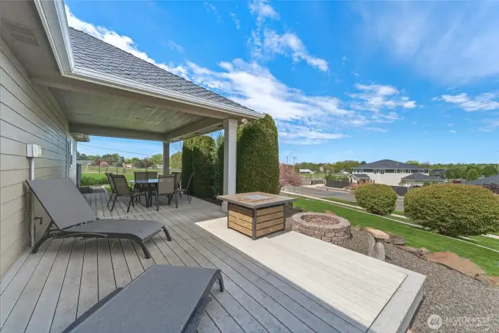 North side deck & firepit