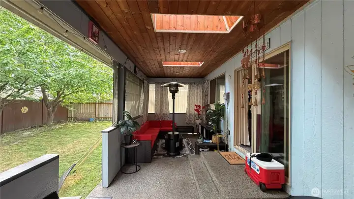 Patio Right