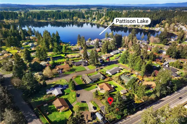 Pattison Lake - Community Access!!