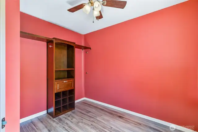3rd Bedroom Walk-in Closet or Extra Room